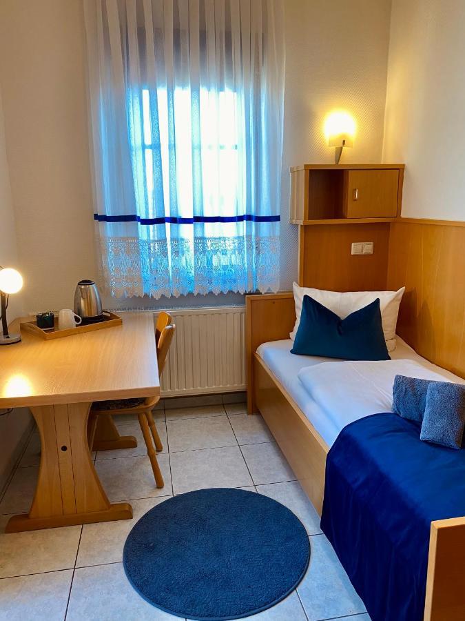 Hotel La Ferte Stuttgart Bagian luar foto
