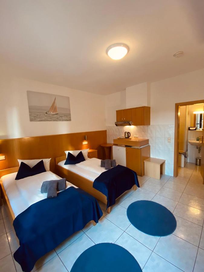 Hotel La Ferte Stuttgart Bagian luar foto
